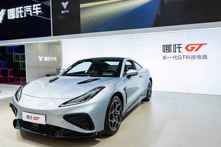 广州海珠区特富海企业管理咨询哪吒汽车在智能汽车领域的表现，领途汽车在新能源汽车市场中的影响力